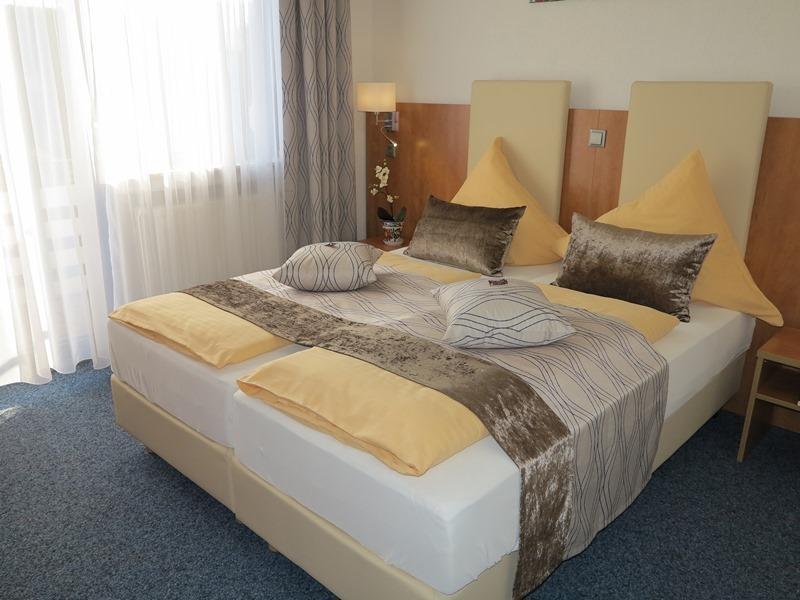 Hotel Am Sonnenhang Kassel Room photo